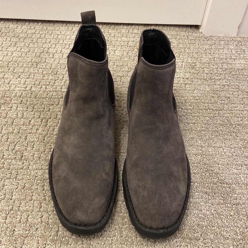 NEW Men’s Grey Born Pike Boots size 10.5